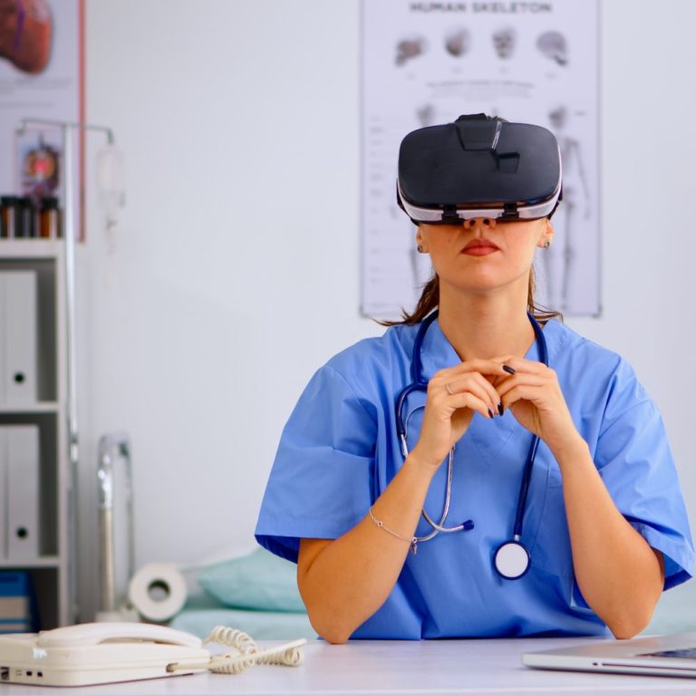 medical professional 1000x1000 11 5 768x768