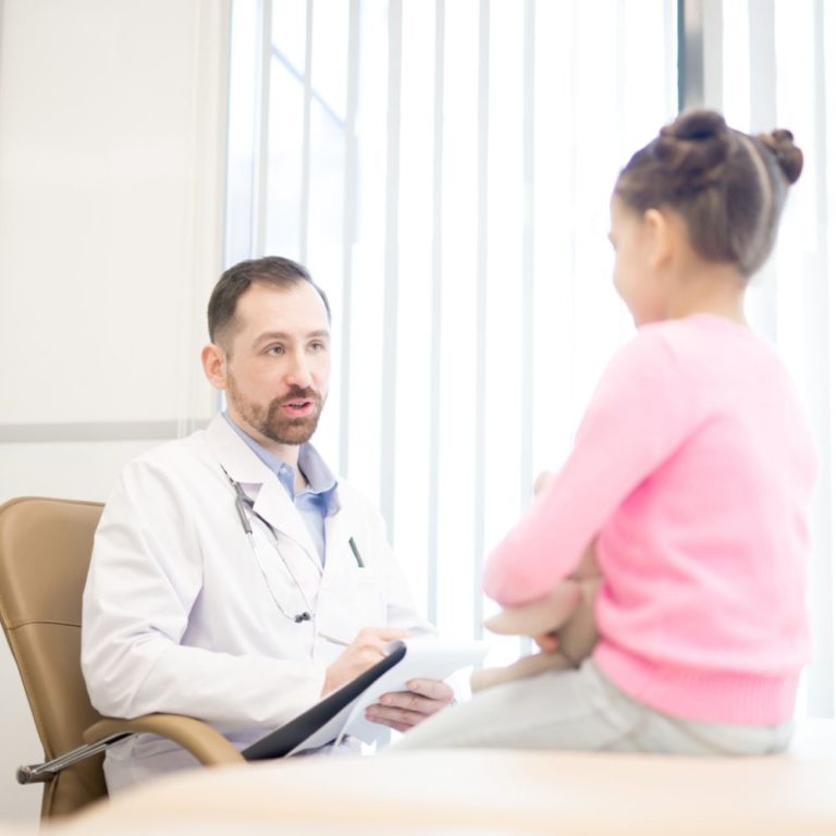 medical professional 1000x1000 13 1 768x768