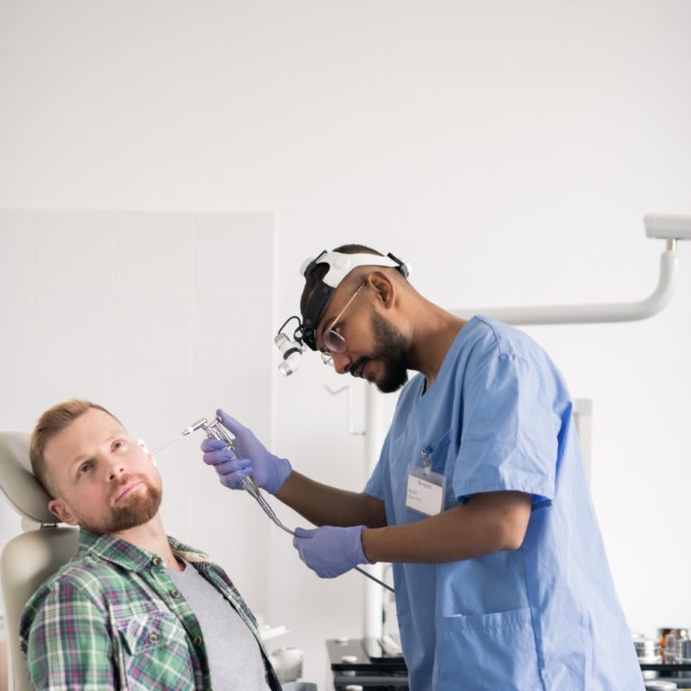 medical professional 1000x1000 21 768x768