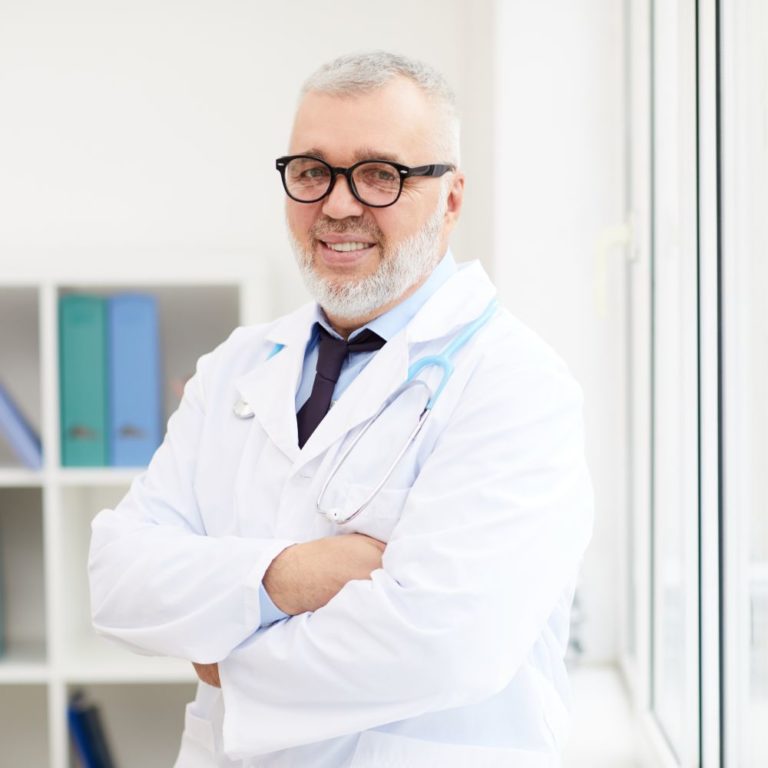 medical professional 1000x1000 29 768x768
